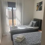 아파트 Mediterranean Garden Holidays