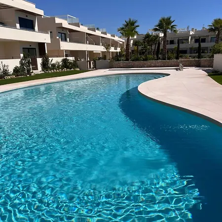 Lejlighed Mediterranean Garden Holidays *