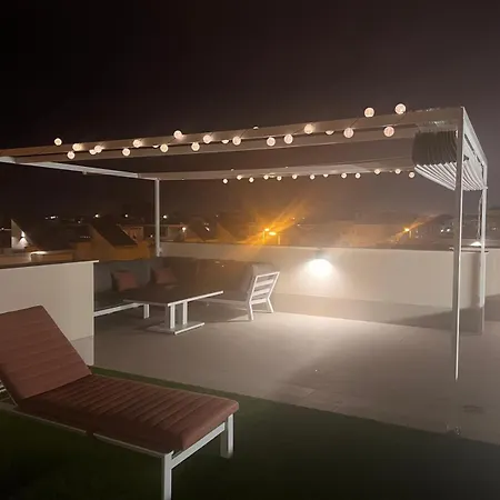 Mediterranean Garden Holidays Apartamento *