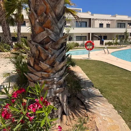 Mediterranean Garden Holidays Lejlighed
