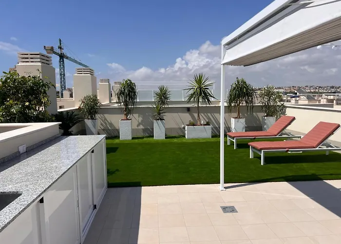 Mediterranean Garden Holidays Lejlighed Torrevieja