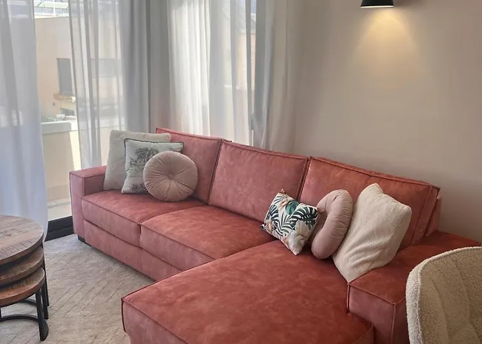 Mediterranean Garden Holidays Τορεβιέχα